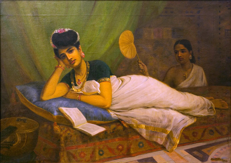 امرأة مستلقية - رافي فارما