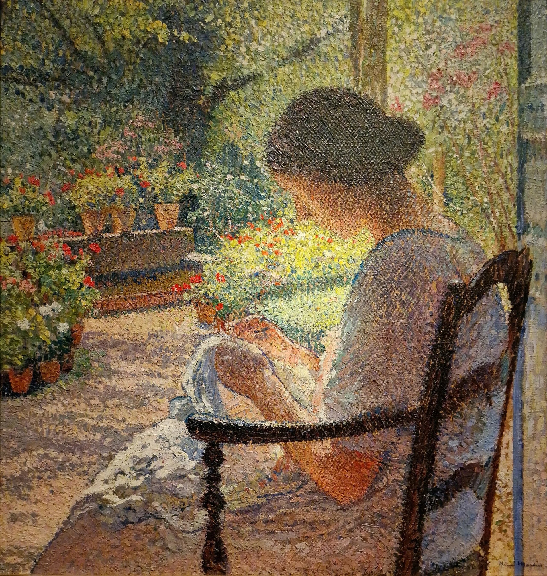 Lisette cousant à la porte d'entrée de Marquayrol - Henri-Jean Guillaume Martin image 1 reproduction de peinture à l’huile