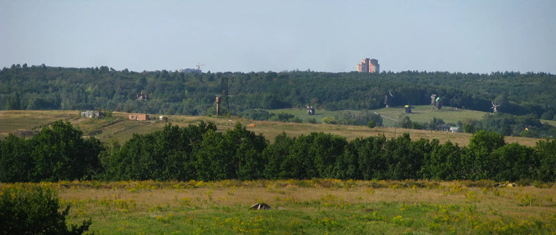 طاحونة هوائية في الحقل - إيفان تشيشكين